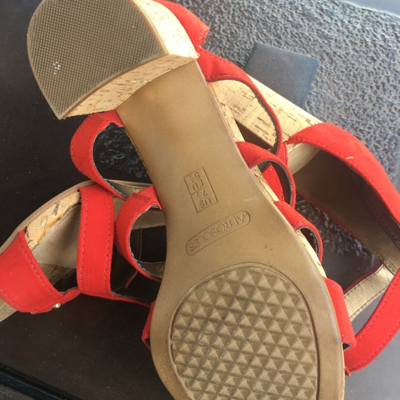 Aerosoles summer heels size 71/2 dark orange red - Picture 3 of 3
